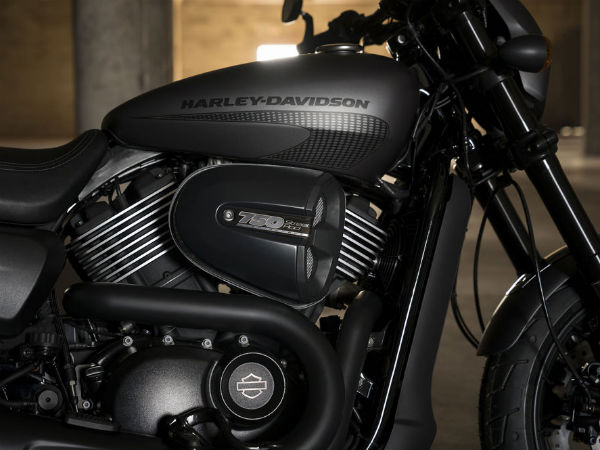 Harley-Davidson Unveils The 2017 Street Rod 750 — India Launch Imminent