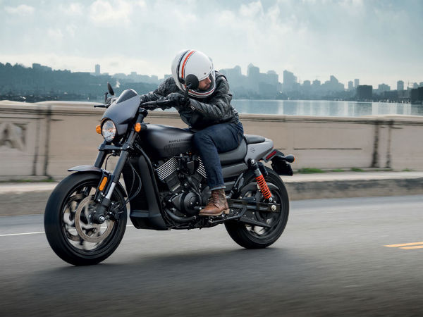 Harley-Davidson Unveils The 2017 Street Rod 750 — India Launch Imminent