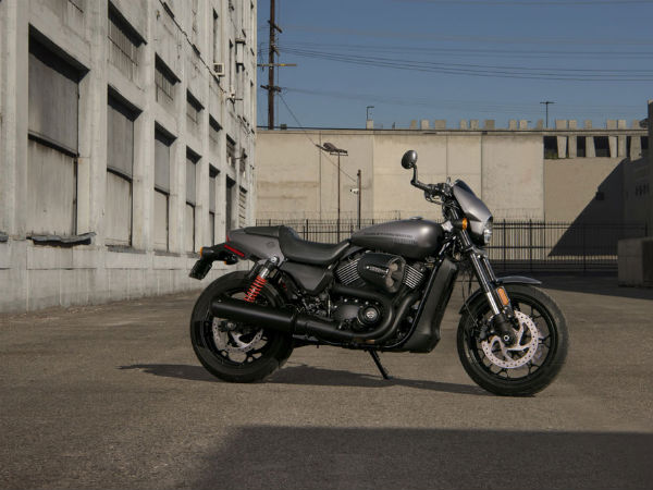 Harley-Davidson Unveils The 2017 Street Rod 750 — India Launch Imminent