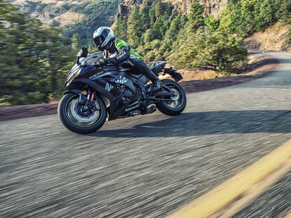 Kawasaki ZX-10RR Launched In India At Rs 21.9 Lakh