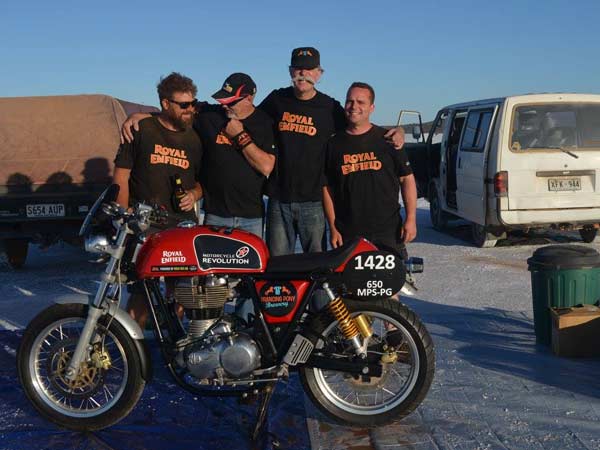 Royal Enfield Continental GT Breaks Australian Land Speed Record