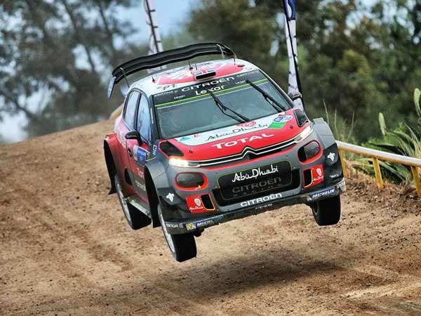 WRC Rally Mexico: Kris Meeke Wins Despite Car Park Incident