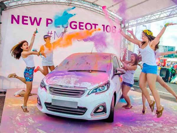 Here Is How To Protect Your Car From Stains During Holi