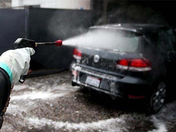 Here Is How To Protect Your Car From Stains During Holi