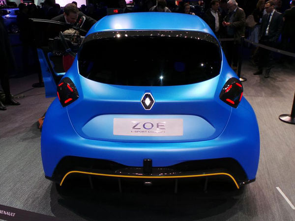 2017 Geneva Motor Show: Renault Zoe e-Sport Concept Unveiled