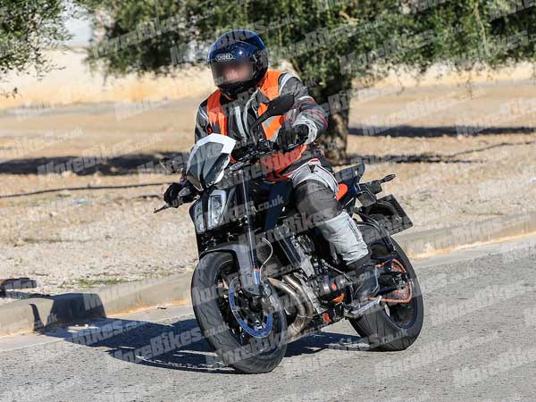 Spy Pics: KTM 790 Duke Spotted Testing 