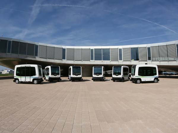 California Sets New Rules For Autonomous Car Testing — No Driver, Will Passengers Be Safe?