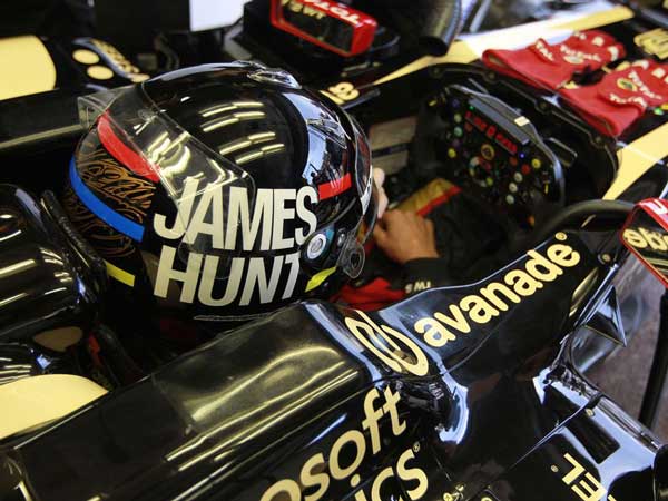 5 Super Cool One-Off F1 Tribute Helmets