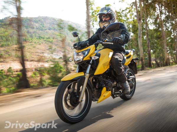 Tips To Avoid Accidents While Riding Your Motorcycle