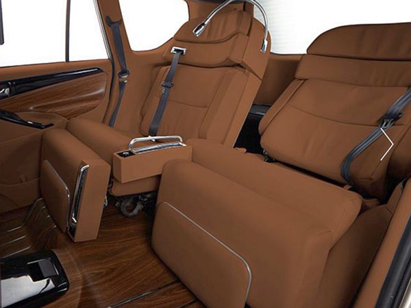 DC Design’s Innova Crysta Luxury Lounge Takes Luxury To Next Level