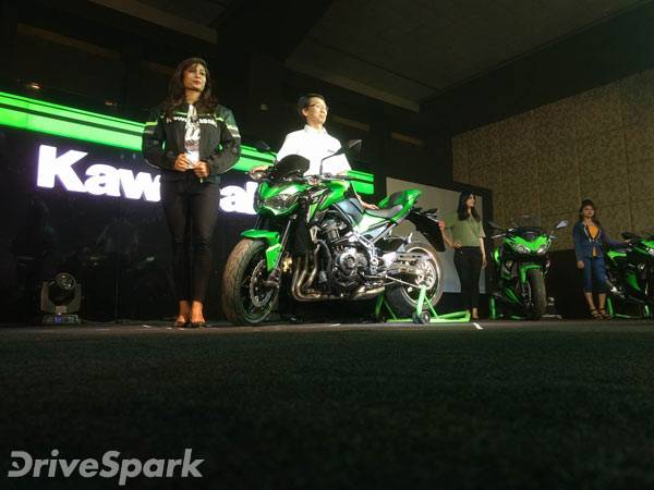 017 Kawasaki Z900 Launched In India For Rs 9 Lakh