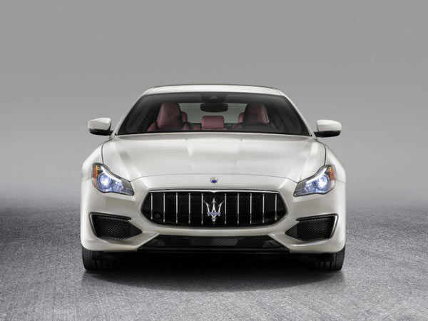 This Luxury Car Owner Cheated Rs 300 Crore In Three Cities; Arrested In Delhi