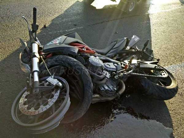 Benelli TNT 600i High Speed Motorcycle Crash