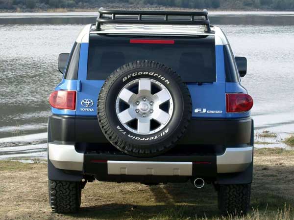 Toyota FT-4X Off-Road Concept Teased; New Jeep Competitor?