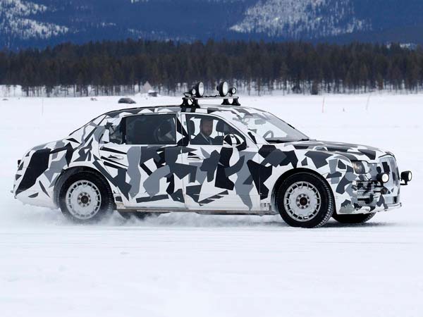 Spy Pics: Vladimir Putin's Kortezh Presidential Limo Spotted Testing