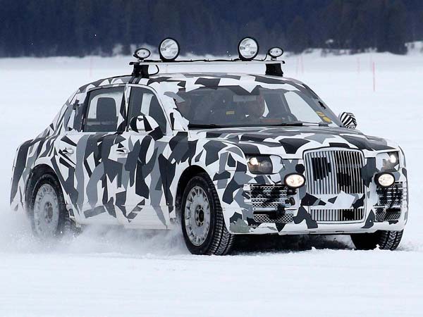 Spy Pics: Vladimir Putin's Kortezh Presidential Limo Spotted Testing