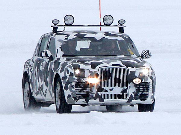 Spy Pics: Vladimir Putin's Kortezh Presidential Limo Spotted Testing
