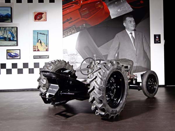 Lamborghini Centenario Tractor Can Be Yours For USD 266,000