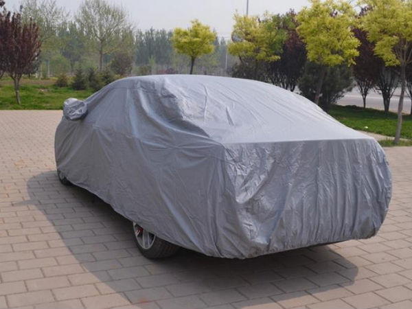 15 Cars Burnt Due To Intense Heat In Parking Lot; Tarpaulin Sheets Blamed 15 Cars Burnt Due To Intense Heat In Parking Lot; Tarpaulin Sheets Blamed