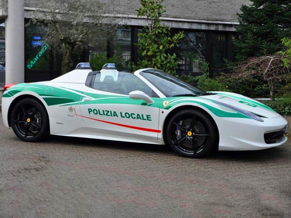 Milan Police Are Using A Ferrari 458 Seized From The Mafia Milan Police Are Using A Ferrari 458 Seized From The Mafia