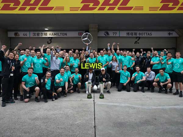 2017 Chinese GP: Lewis Hamilton Wins; Equals Vettel In Points