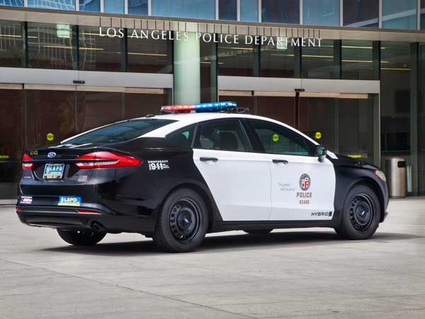 Ford’s First Hybrid Police Car Revealed