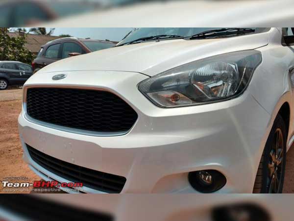 Spy Images: Ford Figo Sports Variant Spotted At Dealer Stockyard