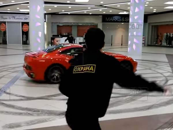 Watch A Russian Mayor Driving A Ferrari Recklessly At A Moscow Mall Watch A Russian Mayor Driving A Ferrari Recklessly At A Moscow Mall