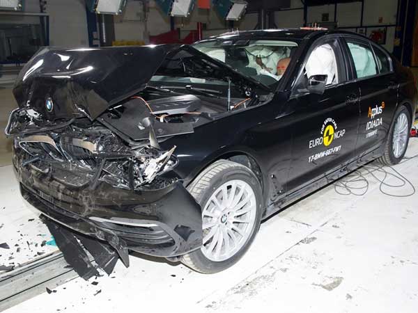 BMW 5 Series 7th Generation Gets 5 Star Ratings By Euro NCAP Safety Test