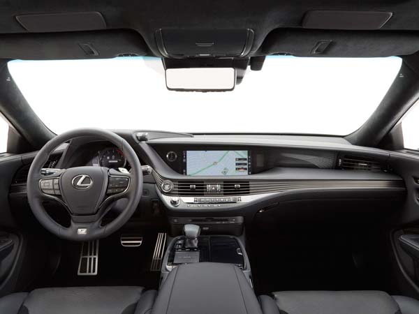 2017 New York Auto Show: Lexus LS 500 F Sport Revealed