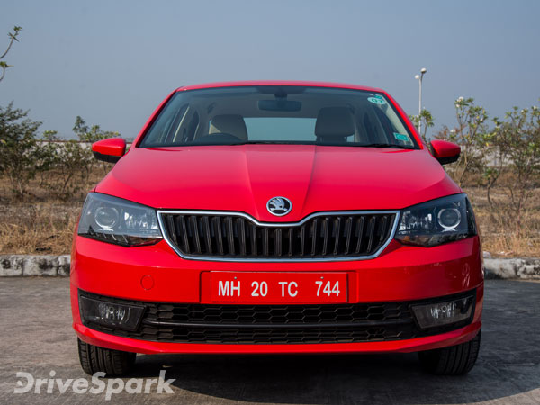 Skoda Rapid Receives 16-Inch Wheels And Reverse Camera