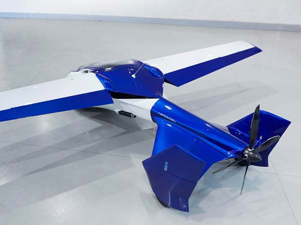 AeroMobil Flying Car To Debut In Monaco This Month