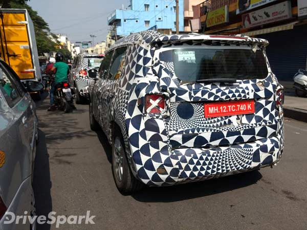 Spy Pics: Jeep Renegade Spotted Testing In Bangalore