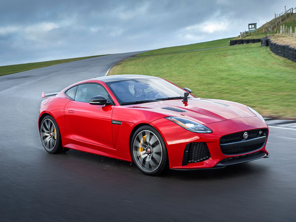 Hear The Growl Of The Four-Cylinder Jaguar F-Type