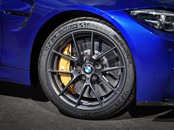 BMW M4 Club Sport Revealed At 2017 Shanghai Motor Show