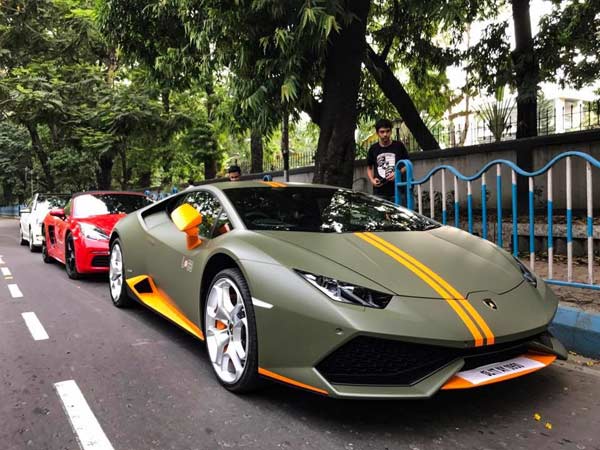 Lamborghini Huracan Avio Makes Its Way To Kolkata