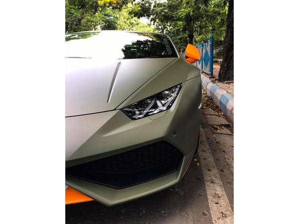 Lamborghini Huracan Avio Makes Its Way To Kolkata