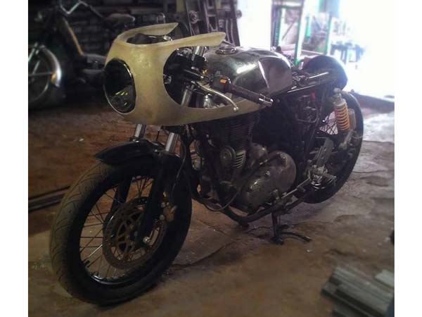 Royal Enfield Continental GT Fairing By J&D Customs Co.