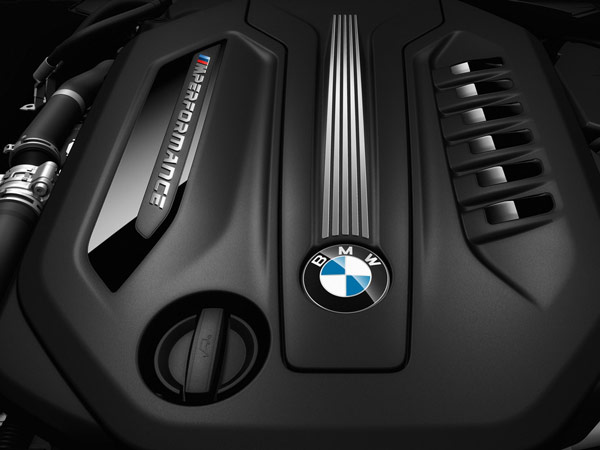 BMW M550d xDrive Revealed 