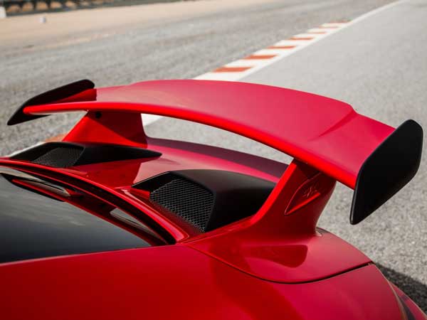 Porsche Patents Active Rear Diffuser