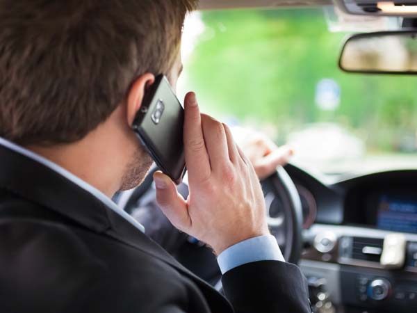 Study: Half Of Us Use Mobile Phones While Driving Despite Being Dangerous