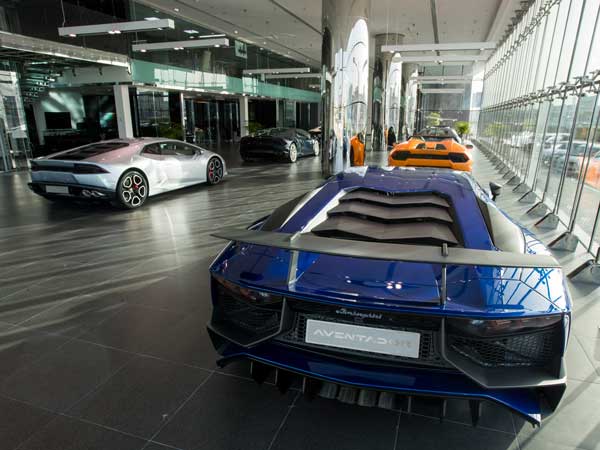 Lamborghini Opens New Showroom In Dubai — Biggest In The World