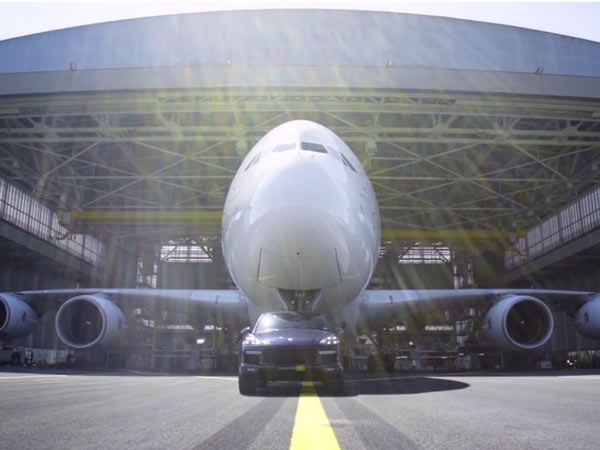 Porsche Cayenne Breaks World Record For Towing Airbus A380