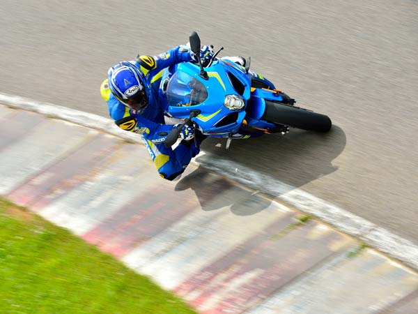 2017 Suzuki GSX-R1000 And GSX-R1000R Launched In India