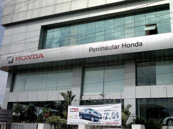 Car Dealers In Trouble For Overcharging Spareparts in Kochi 