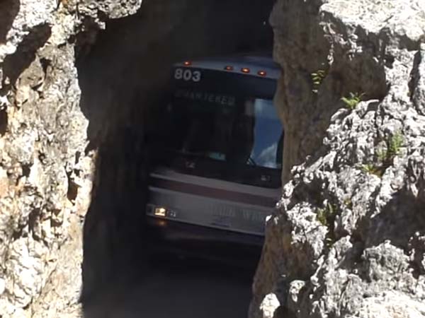 Watch This Talents Bus Driver Pass Through A Narrow Rock Tunnel