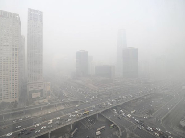 Beijing Removes 180,000 Old And Polluting Cars From Roads