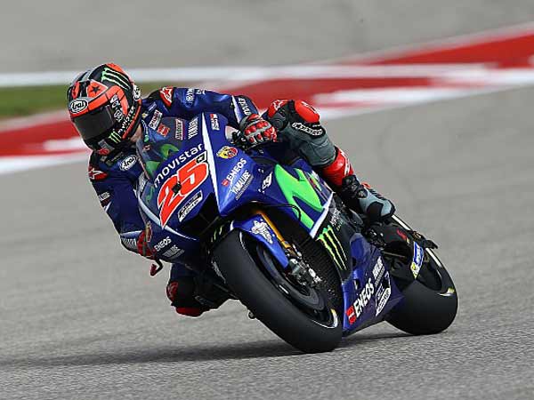 Dani Pedrosa Wins Spanish GP — Valentino Rossi Struggles With Vibration Issue