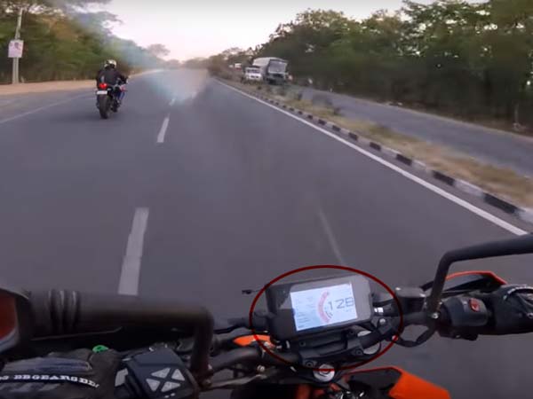 Watch New KTM 390 Vs. Yamaha R3 Race