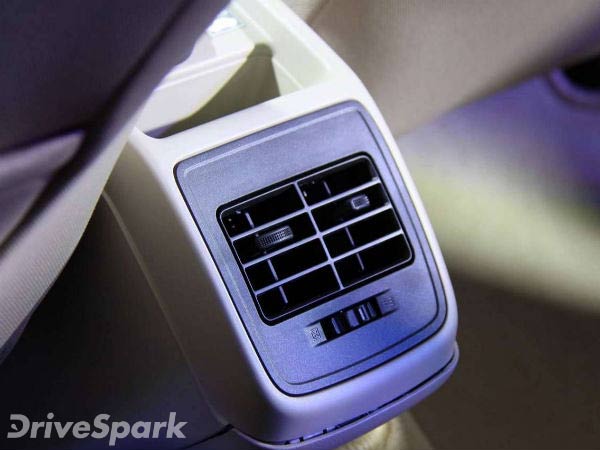 New Maruti Dzire Accident In Gwalior